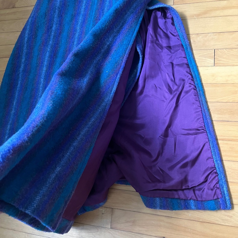 Vintage Hourihan Irish Pure Wool Striped Cape Blue Purple Button Made in Ireland - Picture 13 of 13